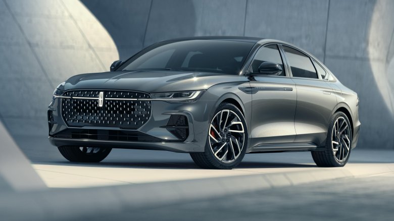 Lincoln 2022 седан