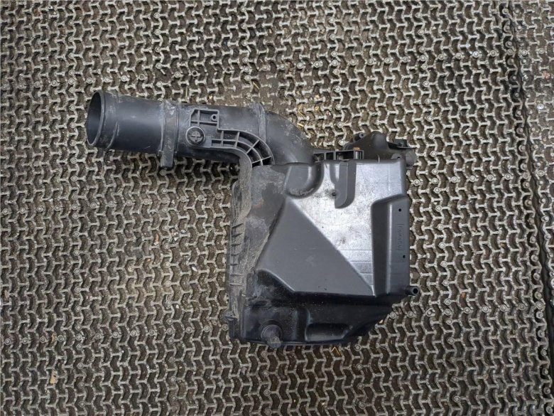 Корпус воздушного фильтра ford