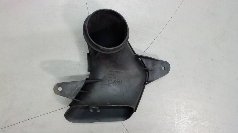 Воздухозаборник ford focus 2