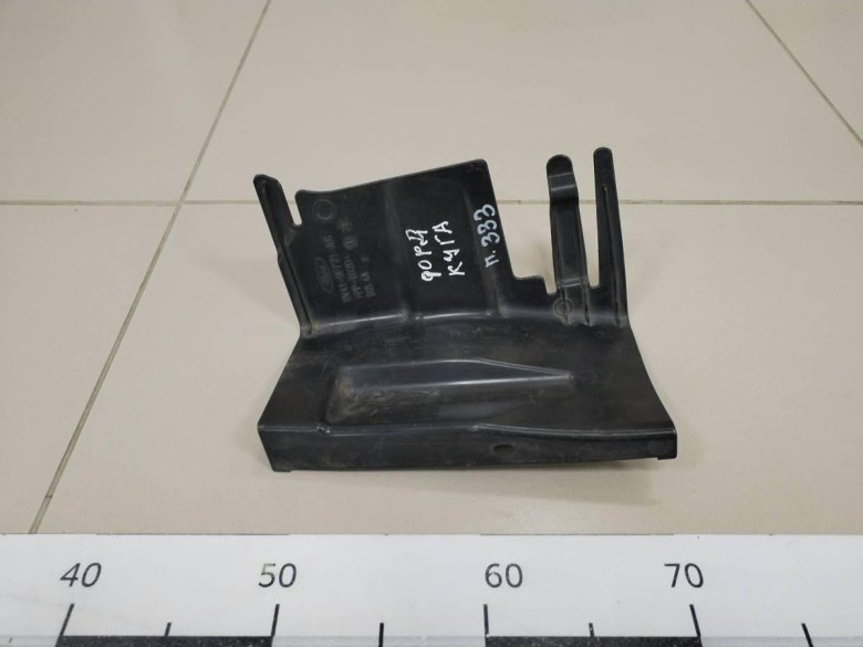 Воздуховод радиатора верхний