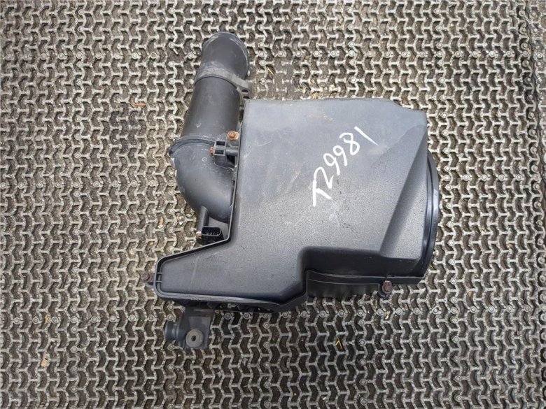 Корпус воздушного фильтра ford focus 2