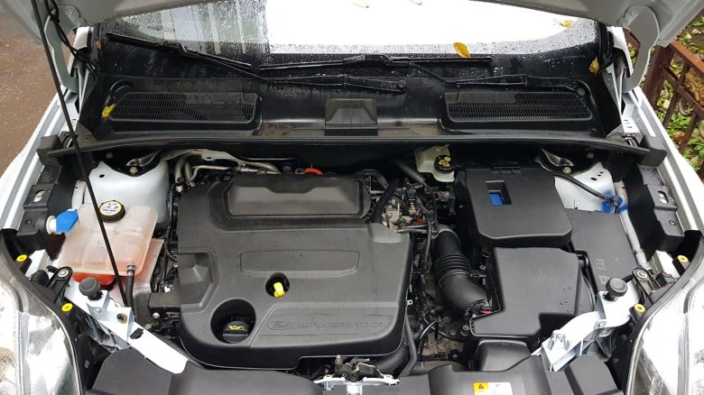 Форд куга 2008