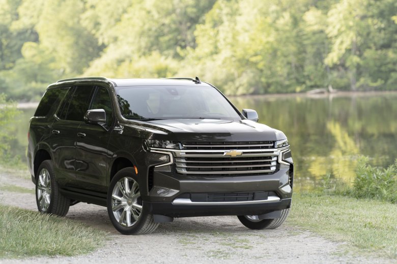 Новый chevrolet tahoe 2021