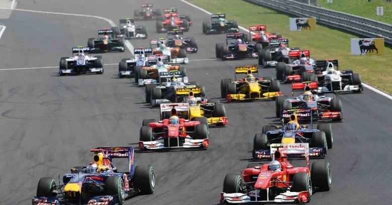 Первая гонка формулы 1
