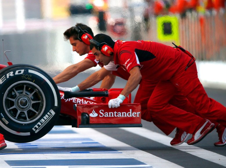 Пит стоп формула 1