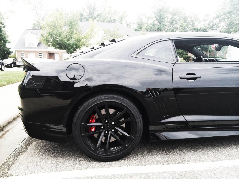 Chevrolet camaro zl1 2012 black