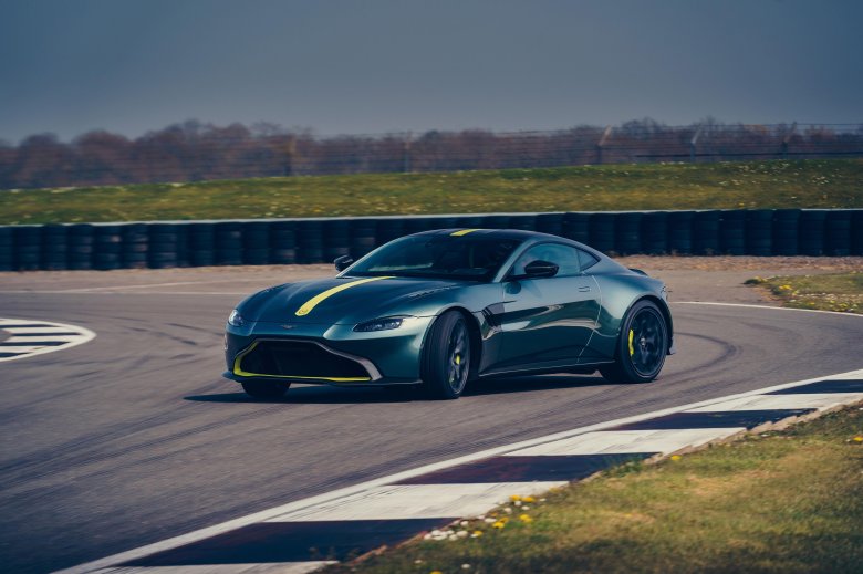 Aston martin vantage amr 2020