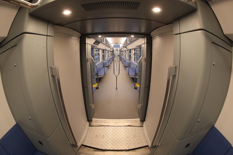 Новые поезда метро