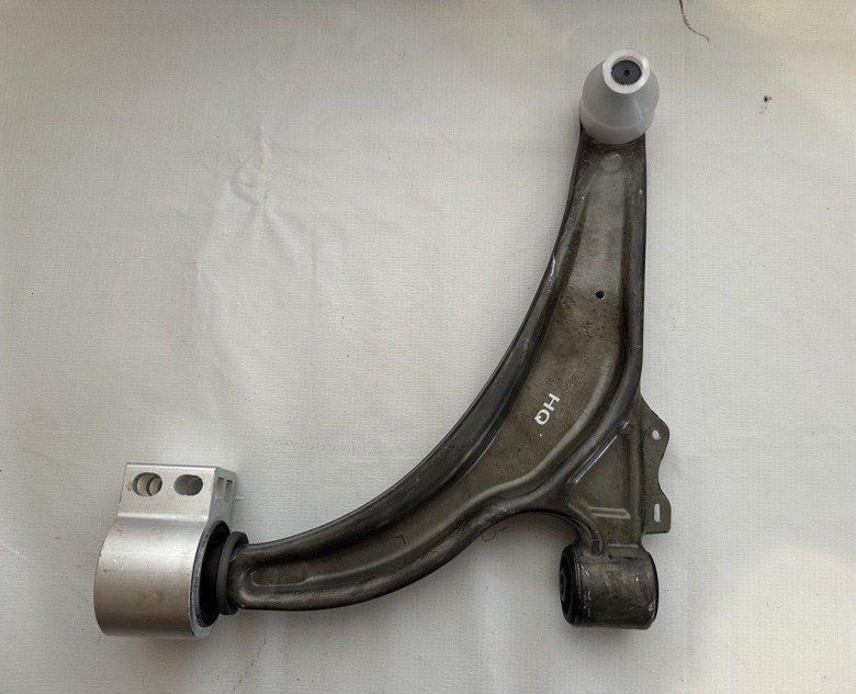 Рычаг подвески chevrolet cruze