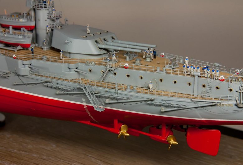 Линкор севастополь звезда 1/350