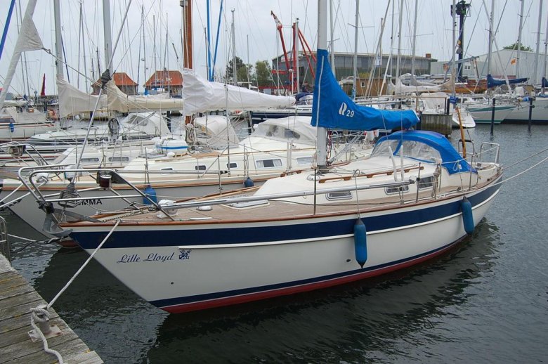Hallberg rassy 29