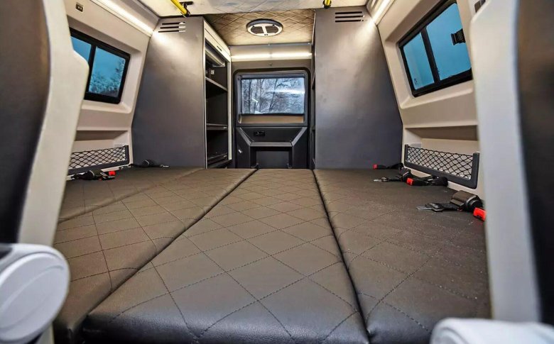 Снегоболотоход шаман 8х8