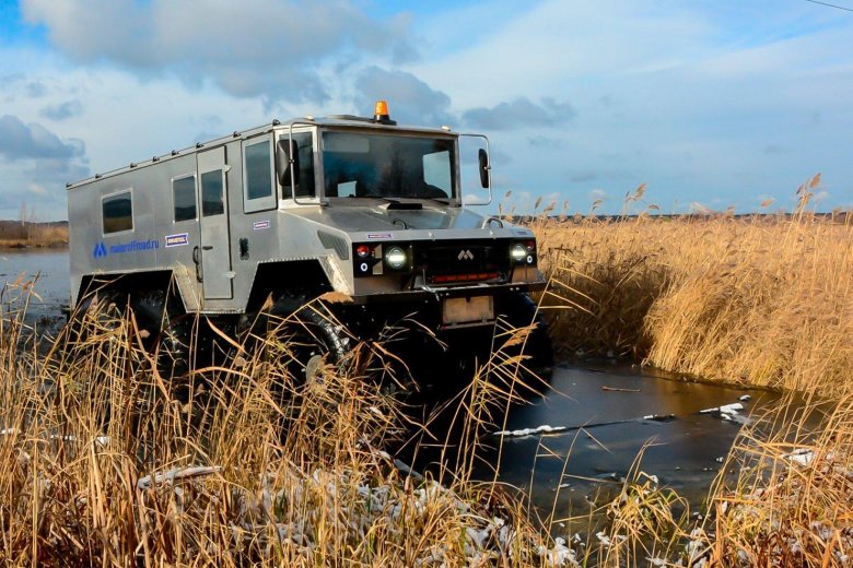 Вездеход-амфибия «бурлак»