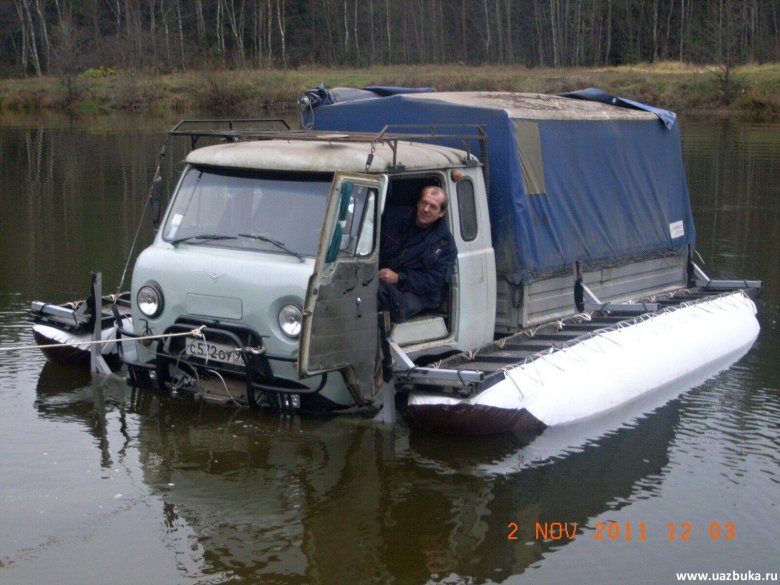 Уаз 452 амфибия