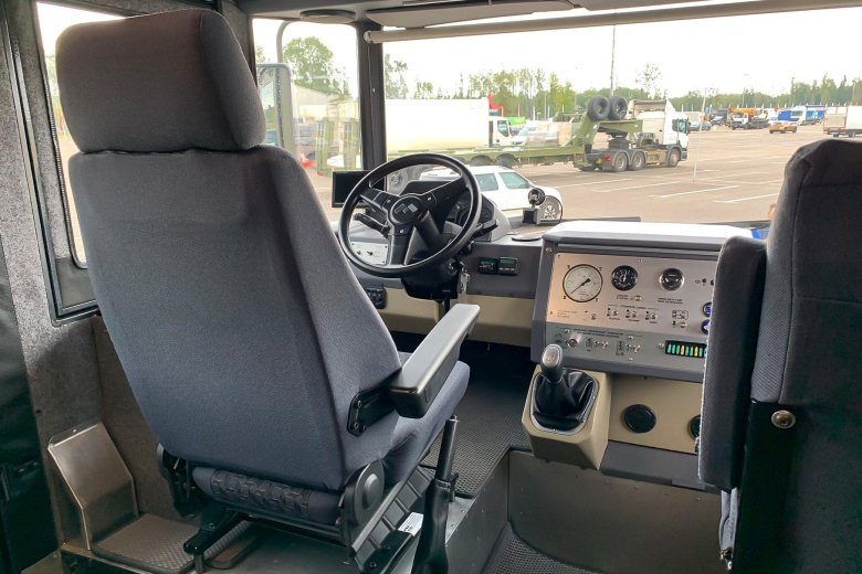 Вездеход бурлак салон