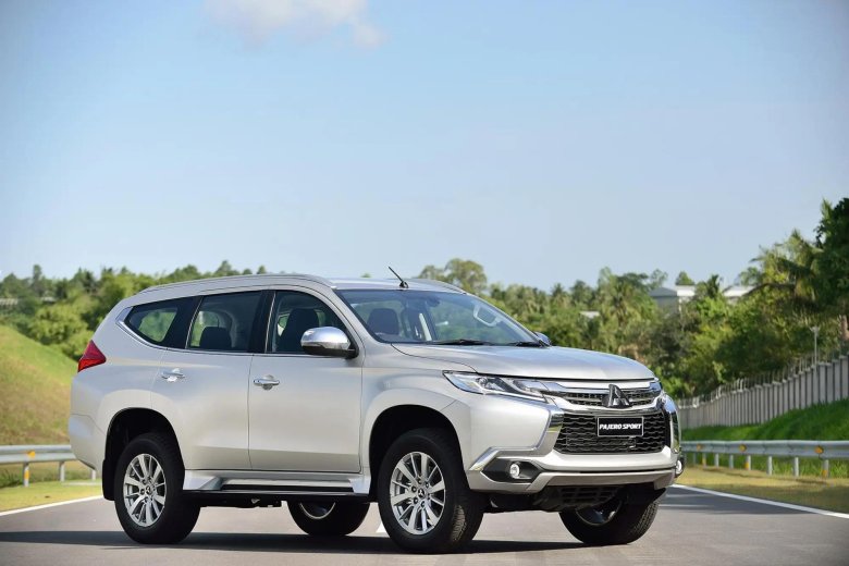 Mitsubishi pajero sport 2016