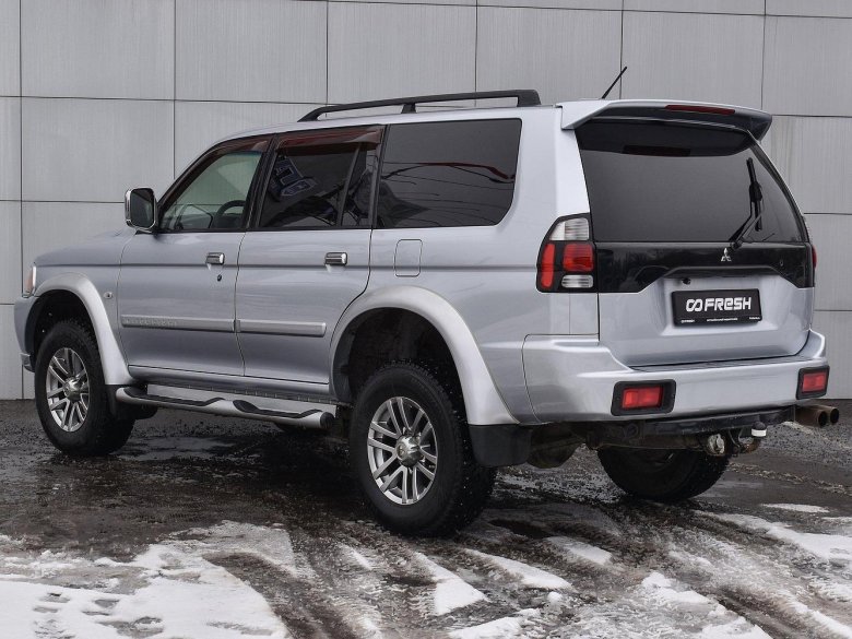 Mitsubishi pajero sport 2008