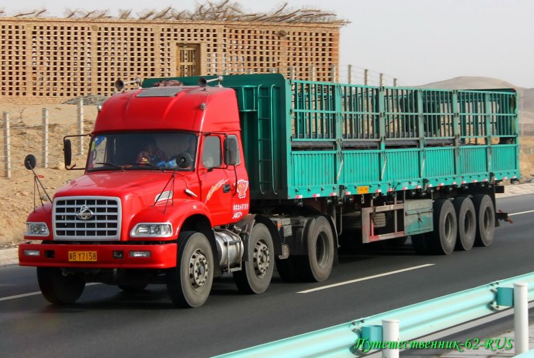 Chenglong тягач