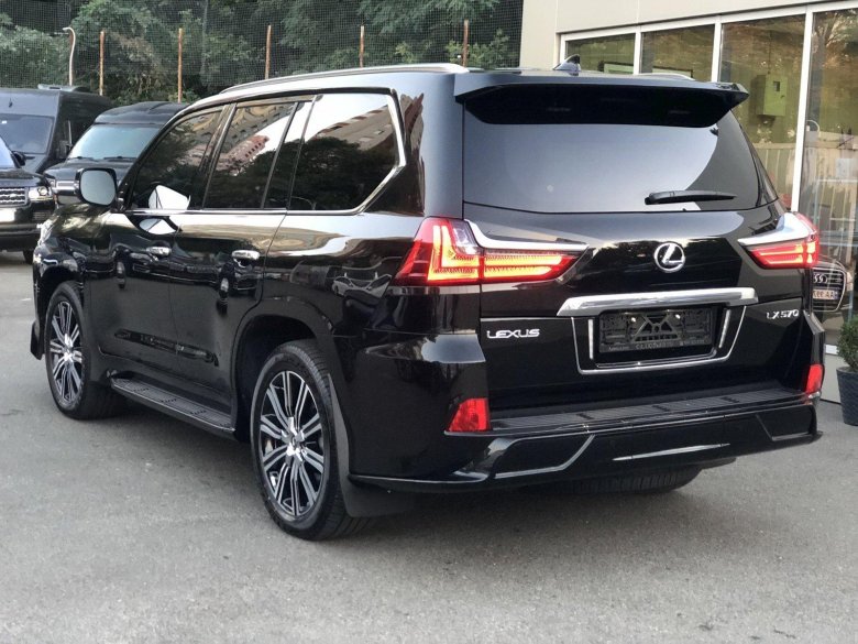 Lexus lx 570 2017