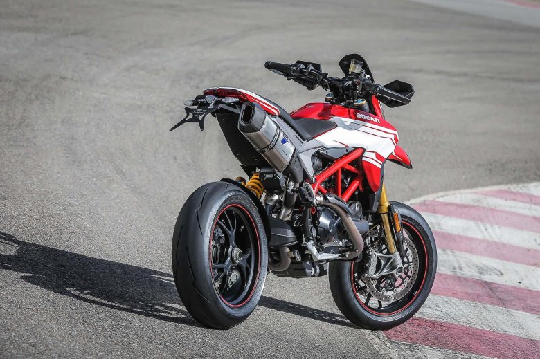 Мотоцикл ducati hypermotard