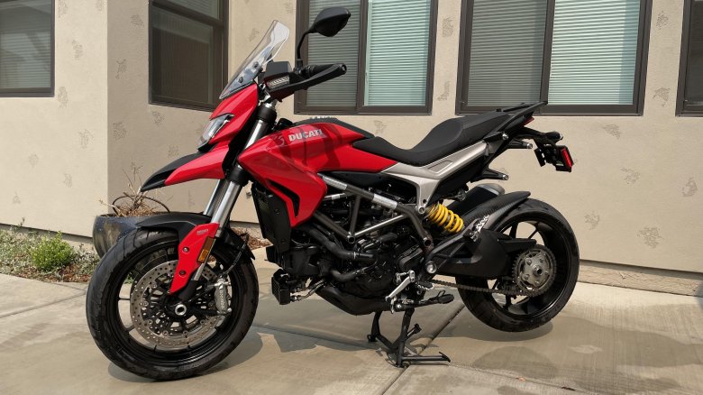 Мотоцикл спортивный