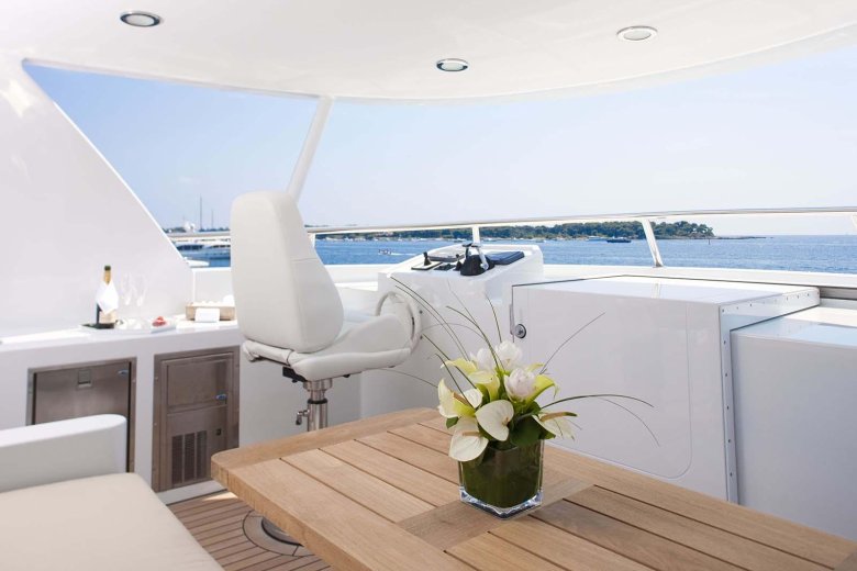 Azimut 50 flybridge