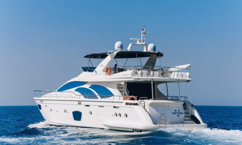 Роскошная яхта