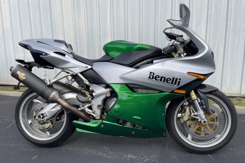 Benelli tornado 900