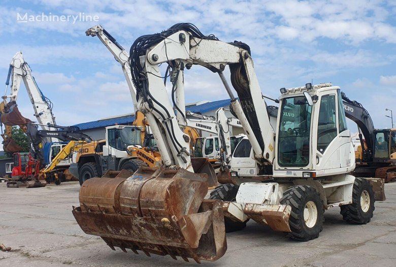 Экскаватор колесный