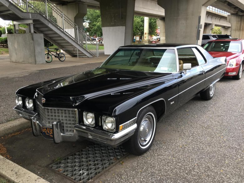 Кадиллак девиль 1974