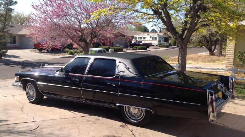 Cadillac fleetwood 75