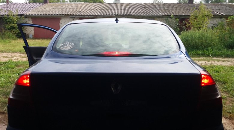 Рено лагуна 2