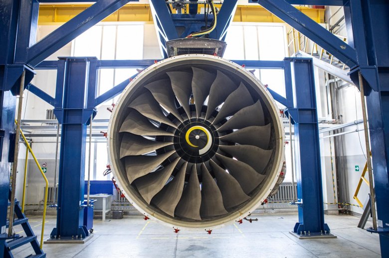 Двигатель пд 14