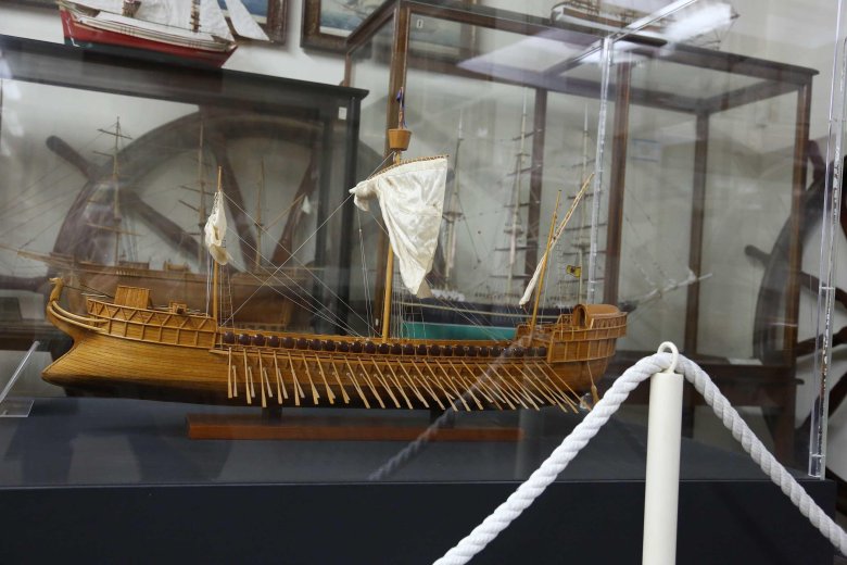 Дромон византийский корабль