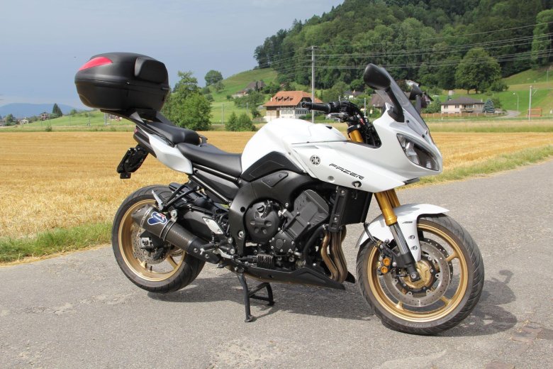 Yamaha fz8