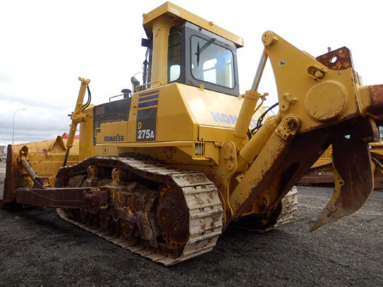 Бульдозер комацу 375