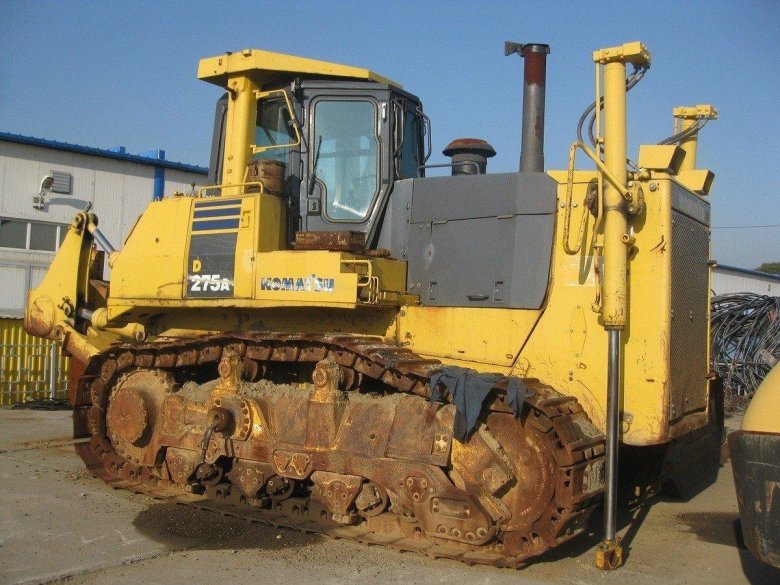 Бульдозер komatsu d275