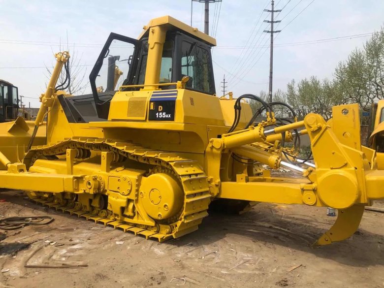 Комацу бульдозер