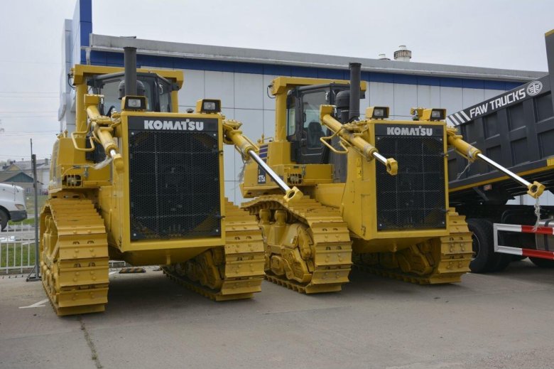 Бульдозер komatsu d 375