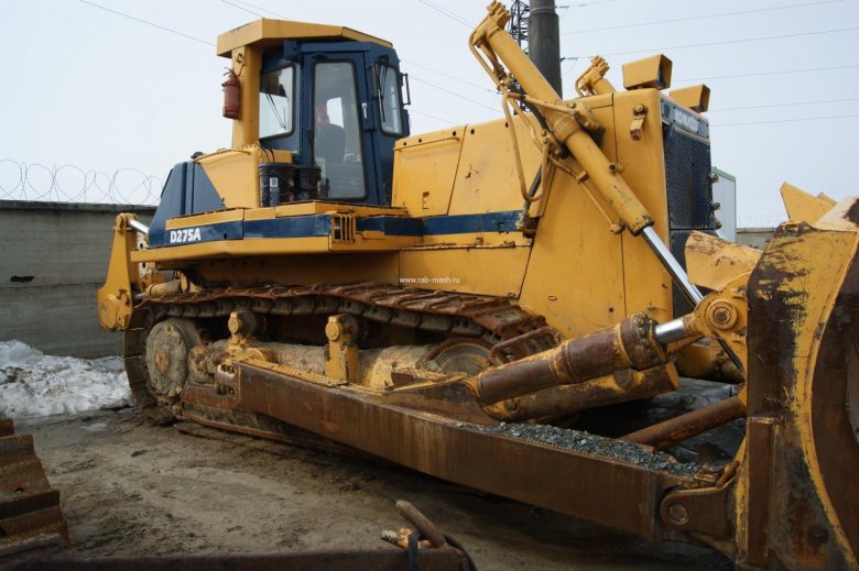 Бульдозер шантуй sd32