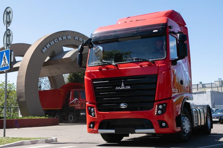 Новый тягач маз 5440м9