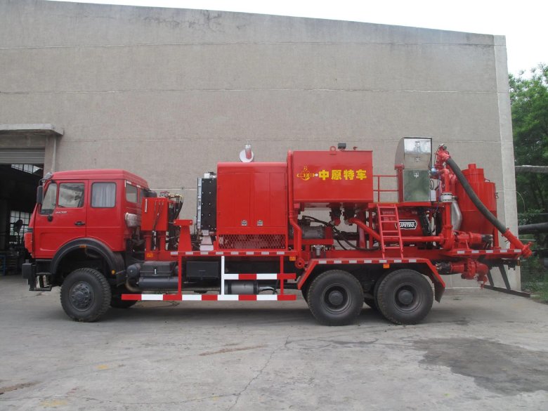 Цементировочный агрегат