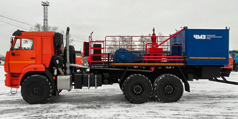 Цементировочный агрегат ца 320