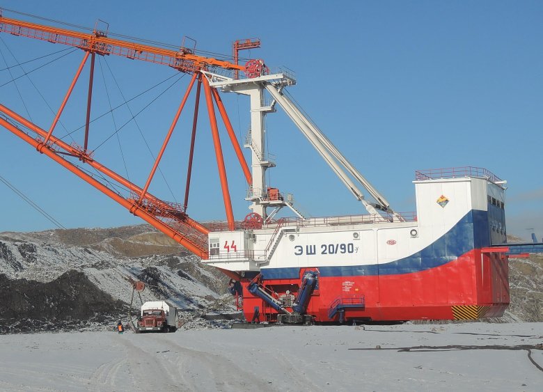 Экскаватор эш 20 90