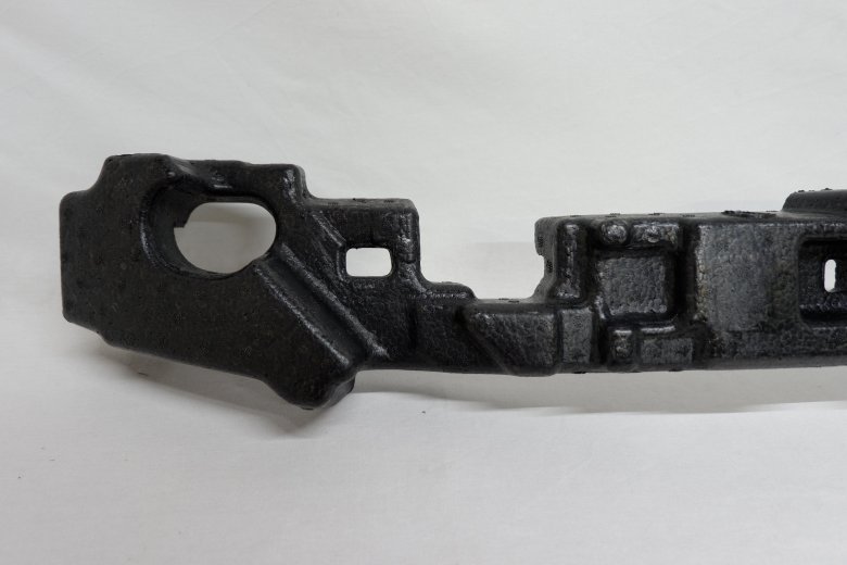 Наполнитель переднего бампера