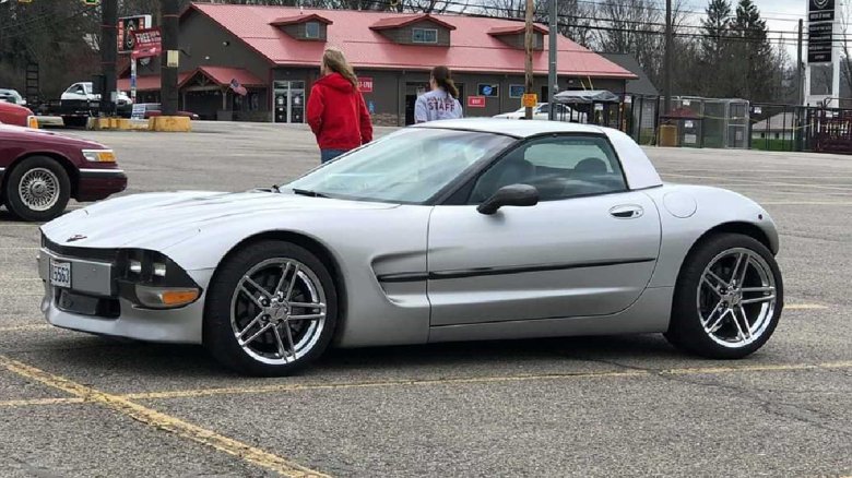 Chevrolet corvette c5 z06 (2001)