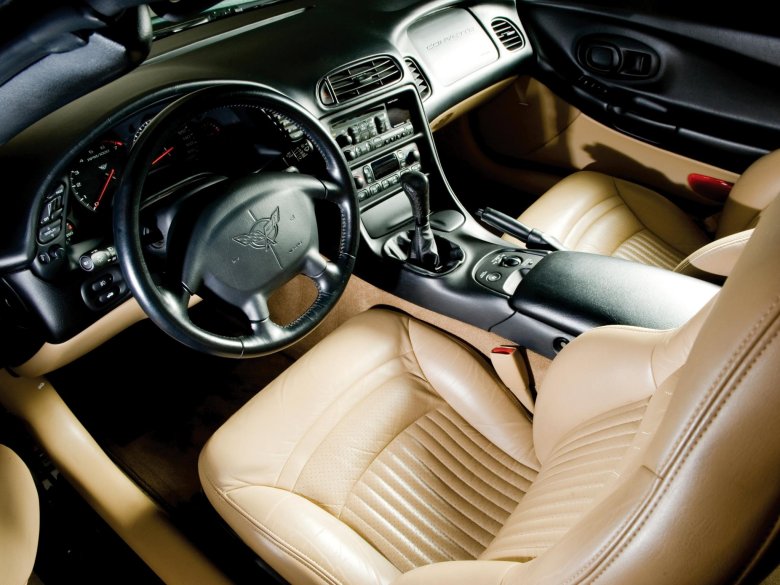 Chevrolet corvette c5 салон