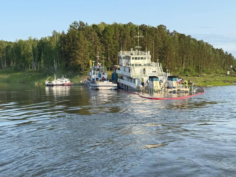 Речные буксиры и толкачи