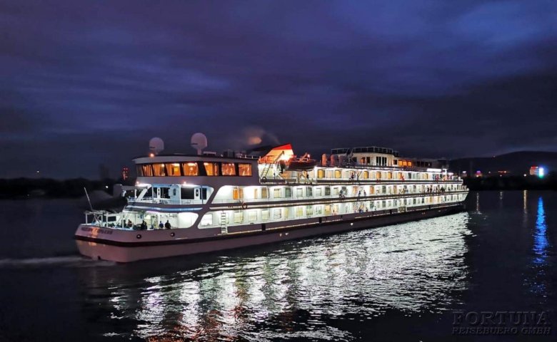 Круиз по волге