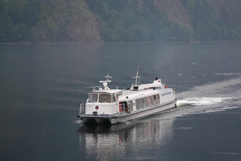 Заря 343р красноярск теплоход